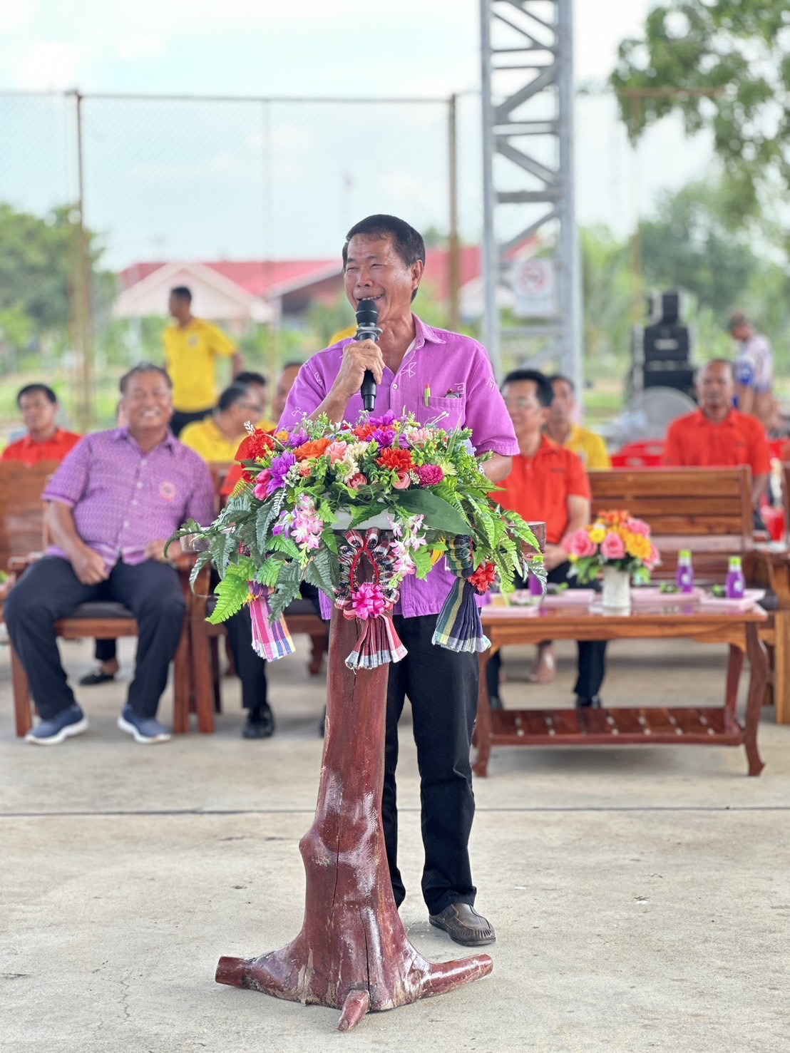 โครงการพัฒนาคุณภาพชีวิตผู้สูงอายุ 