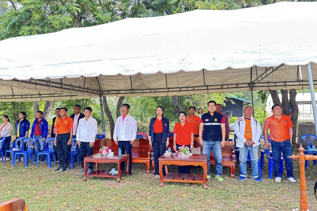 เทศบาลตำบลไทรโยง-ไชยวาล ร่วมชมกิจกรรม กีฬาสีภายในโรงเรียนบ้านไชยวาล