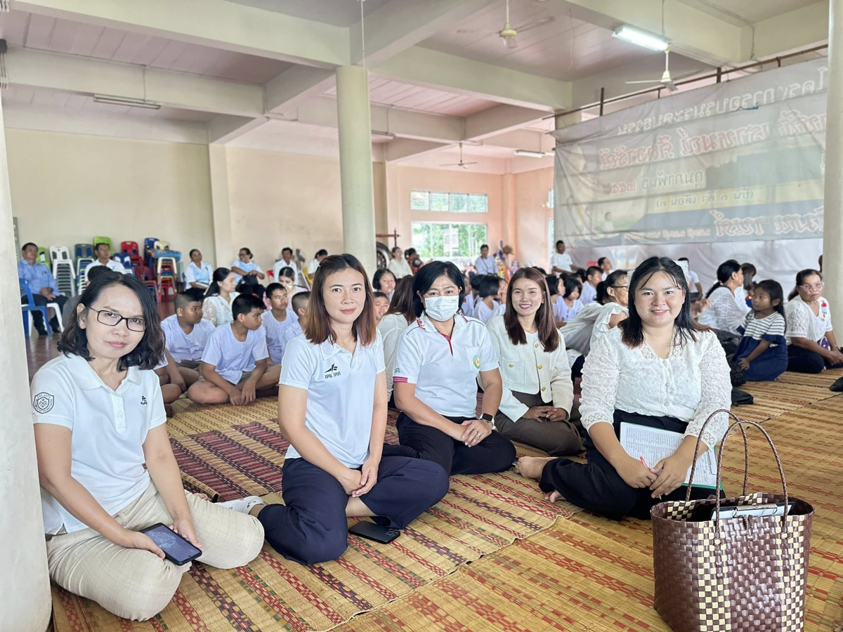 เทศบาลตำบลไทรโยง-ไชยวาล นำโดยนายไพฑูรย์ หัสครบุรี รองนายกเทศมนตรี พร้อมด้วยคณะผู้บริหาร สมาชิกสภาเทศบาล ปลัดเทศบาล รองปลัดเทศบาล ผู้อำนวยการกองคลัง เจ้าหน้าที่พนักงานเทศบาล คณะครูและนักเรียนศูนย์พัฒนาเด็กเล็กเทศบาลตำบลไทรโยง-ไชยวาล คณะครูและนักเรียนโรงเรียนบ้านไชยวาล คณะครูและนักเรียนโรงเรียนบ้านดอนแสนสุข คณะกรรมการชุมชนและพี่น้องประชาชน ที่เข้าร่วมโครงการจัดงานประเพณีแห่เทียนพรรษา ประจำปี 2568