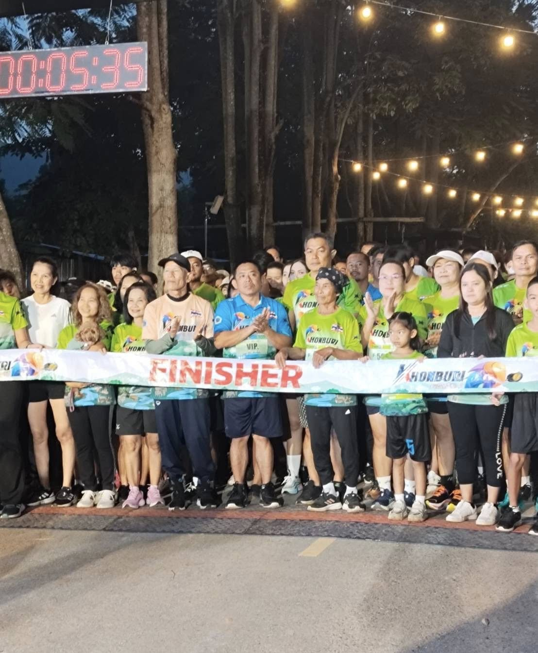 วันที่ 9 พฤศจิกายน 2568 นายสุรัน จันทร์สง่า นายกเทศมนตรีตำบลไทรโยง-ไชยวาล ร่วมงานครบุรีชวนวิ่ง ครั้งที่ 4 (KHONBURI RUN#4)