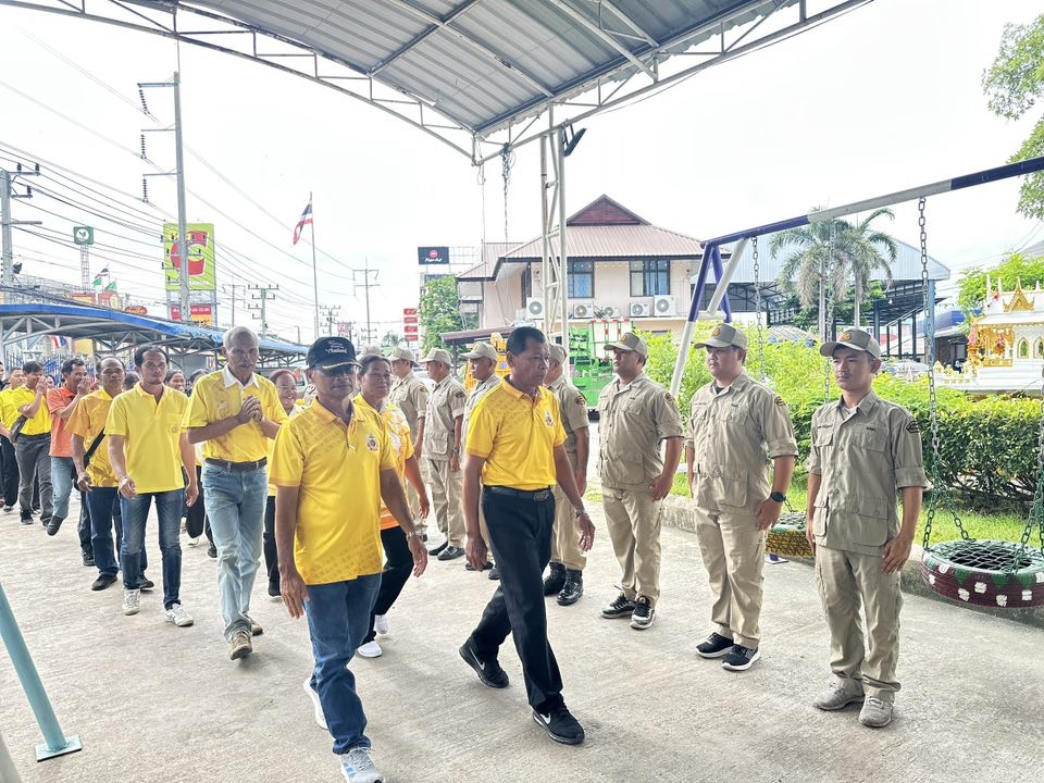 เทศบาลตำบลไทรโยง-ไชยวาล ภายใต้การนำของนายสุรัน จันทร์สง่า นายกเทศมนตรีตำบลไทรโยง-ไชยวาล นำโดยจ่าเอกสมโภชน์ อินทรงรัมย์ รองปลัดเทศบาล พร้อมด้วยคณะผู้บริหาร สมาชิกสภาเทศบาล หัวหน้าส่วนราชการ พนักงานเทศบาล และอปพร.เทศบาลตำบลไทรโยง-ไชยวาล ได้เดินทางไปศึกษาดูงาน