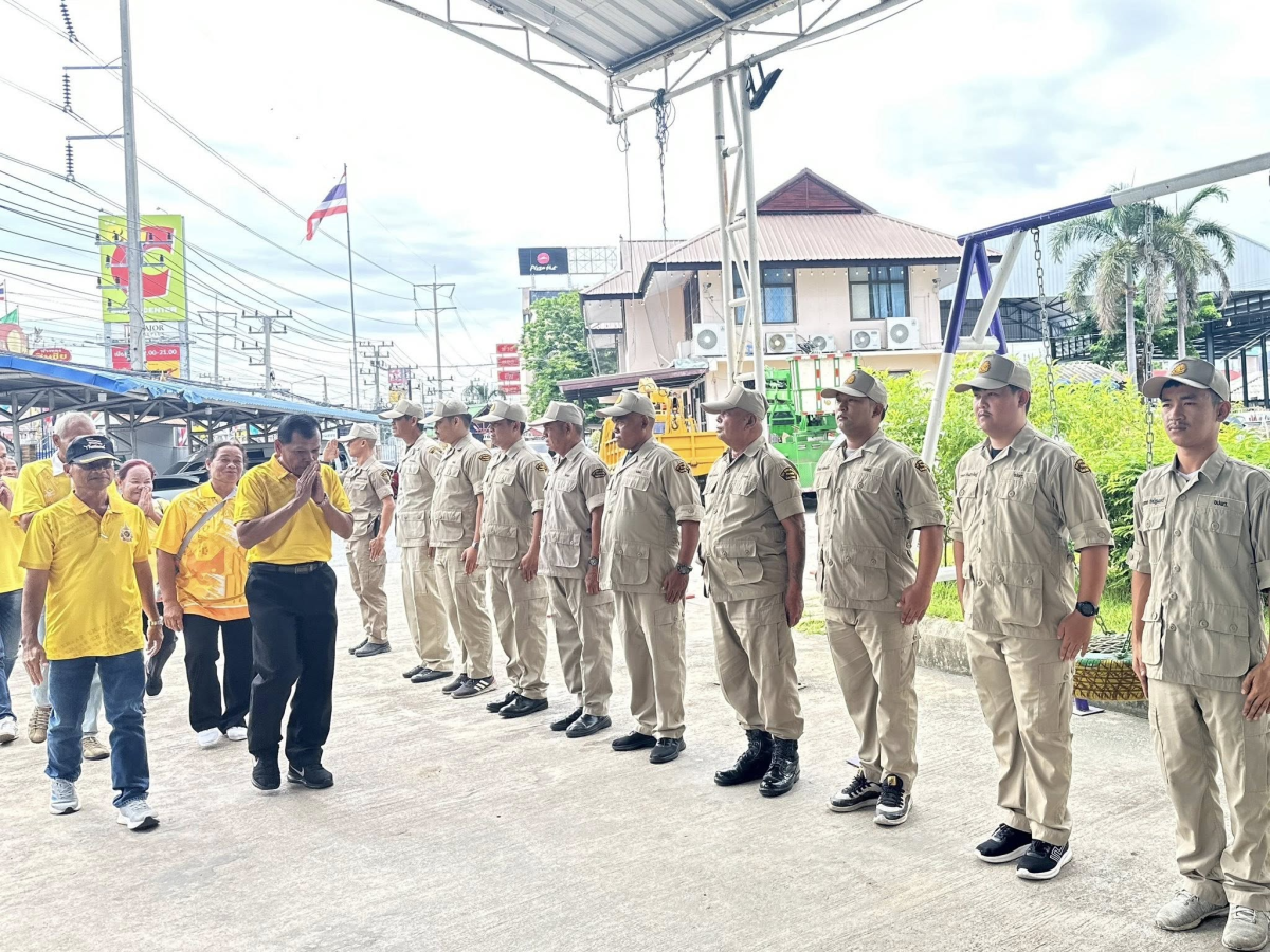 เทศบาลตำบลไทรโยง-ไชยวาล ภายใต้การนำของนายสุรัน จันทร์สง่า นายกเทศมนตรีตำบลไทรโยง-ไชยวาล นำโดยจ่าเอกสมโภชน์ อินทรงรัมย์ รองปลัดเทศบาล พร้อมด้วยคณะผู้บริหาร สมาชิกสภาเทศบาล หัวหน้าส่วนราชการ พนักงานเทศบาล และอปพร.เทศบาลตำบลไทรโยง-ไชยวาล ได้เดินทางไปศึกษาดูงาน