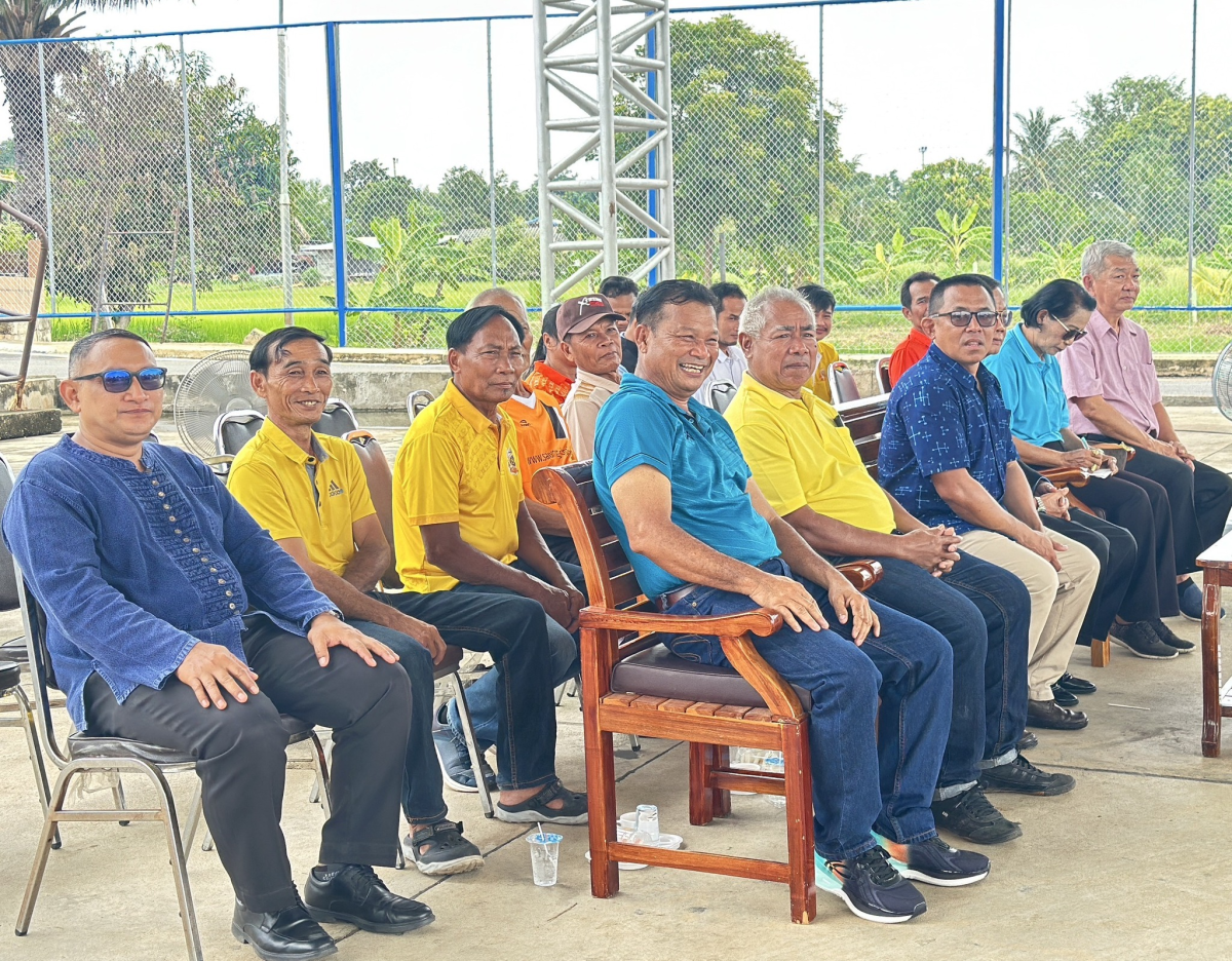 ทศบาลตำบลไทรโยง-ไชยวาล นำโดยนายสุรัน จันทร์สง่า นายกเทศมนตรี พร้อมด้วยคณะผู้บริหาร สมาชิกสภาเทศบาล ปลัดเทศบาล รองปลัดเทศบาล หัวหน้าสำนักปลัดเทศบาล ผู้อำนวยการกองคลัง ผู้อำนวยการกองสาธารณสุขฯ พนักงานเจ้าหน้าที่เทศบาลและนักเรียนผู้สูงอายุ ร่วมต้อนรับคณะเทศบาลตำบลหินกอง อำเภอหนองแค จังหวัดสระบุรี