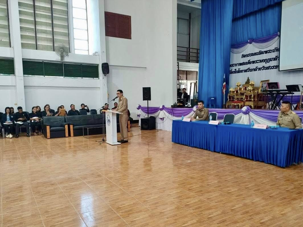 เทศบาลตำบล ไทรโยง-ไชยวาล ภายใต้การนำของนายสุรัน จันทร์สง่า นายกเทศมนตรี ฯ มอบหมายให้นายไพฑูรย์ หัสครบุรี รองนายกเทศมนตรีฯ พร้อมด้วยนางสาวสุดใจ ศรีระกิ่ง ปลัดเทศบาลฯ เข้าร่วมประชุมหัวหน้าส่วนราชการ