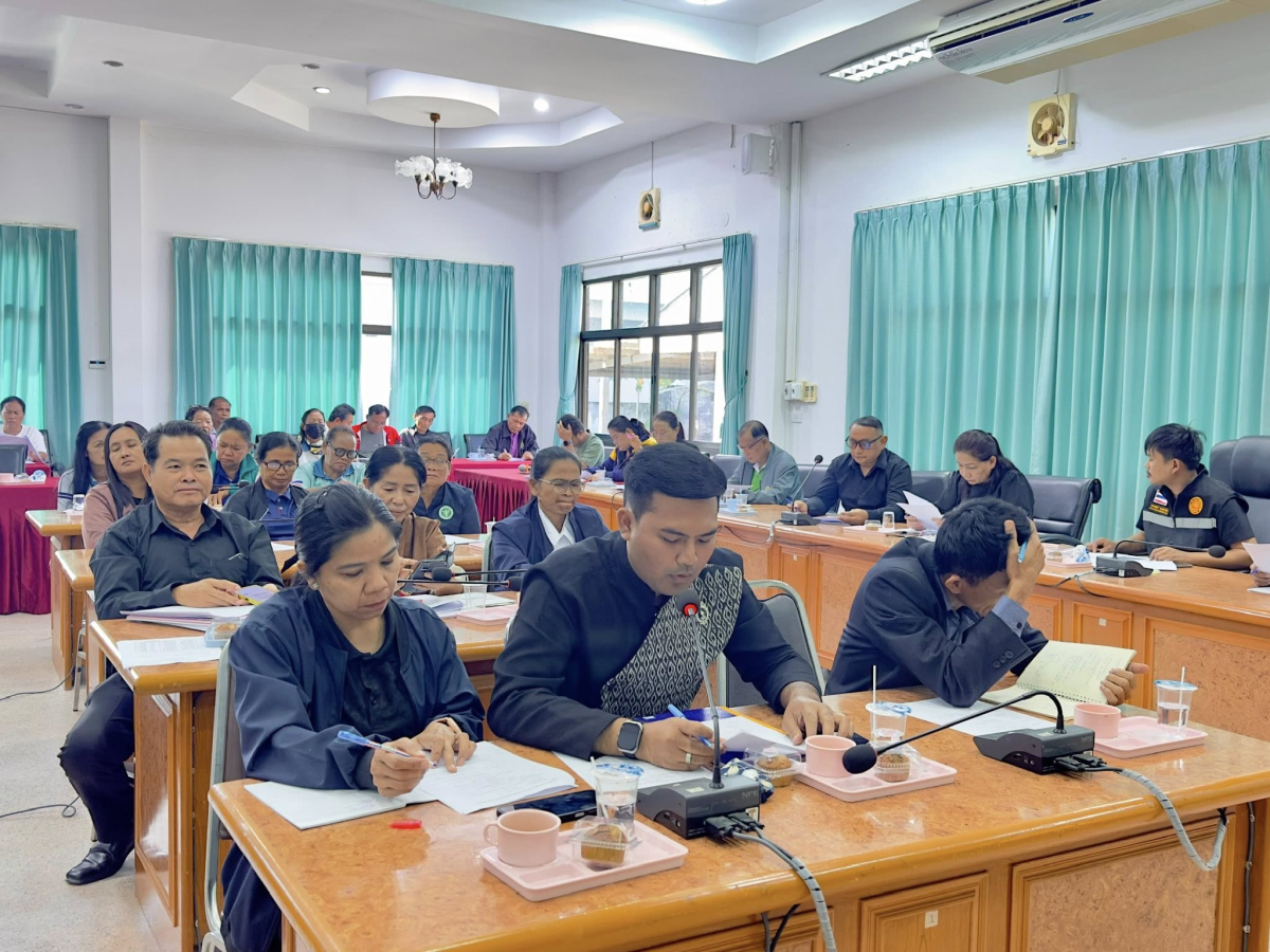 เทศบาลตำบลไทรโยง-ไชยวาล ได้จัดการประชุมคณะกรรมการชุมชน ประจำเดือน ธันวาคม ครั้งที่ 12/ 2568 นำโดยนายสุรัน จันทร์สง่า นายกเทศมนตรี