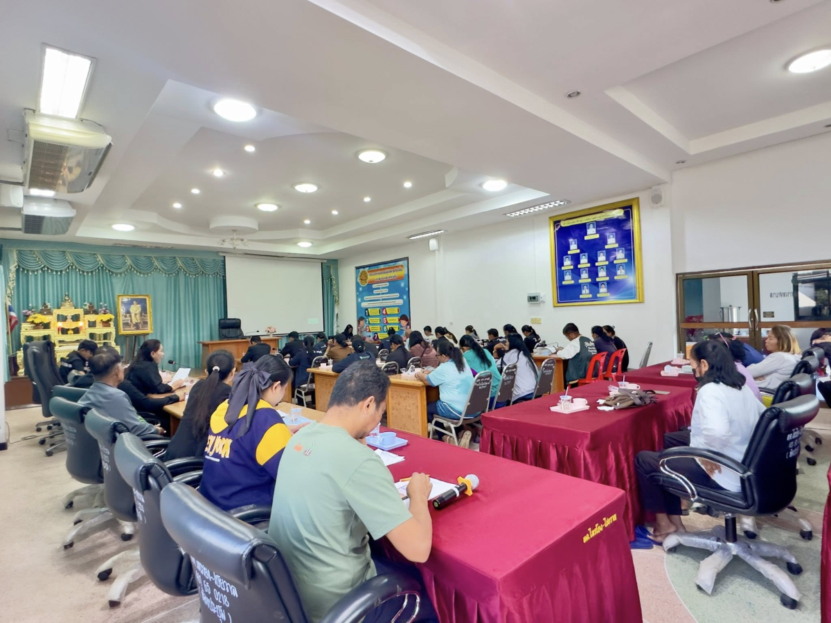 เทศบาลตำบลไทรโยง-ไชยวาล ได้จัดการประชุมคณะกรรมการชุมชน ประจำเดือน ธันวาคม ครั้งที่ 12/ 2568 นำโดยนายสุรัน จันทร์สง่า นายกเทศมนตรี