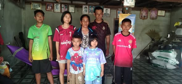 เทศบาลตำบลไทรโยง-ไชยวาลช่วยเหลือผู้ลี้ภัยสงครามจากเหตุปะทะการสู้รบตามแนวชายแดนไทย-กัมพูชา