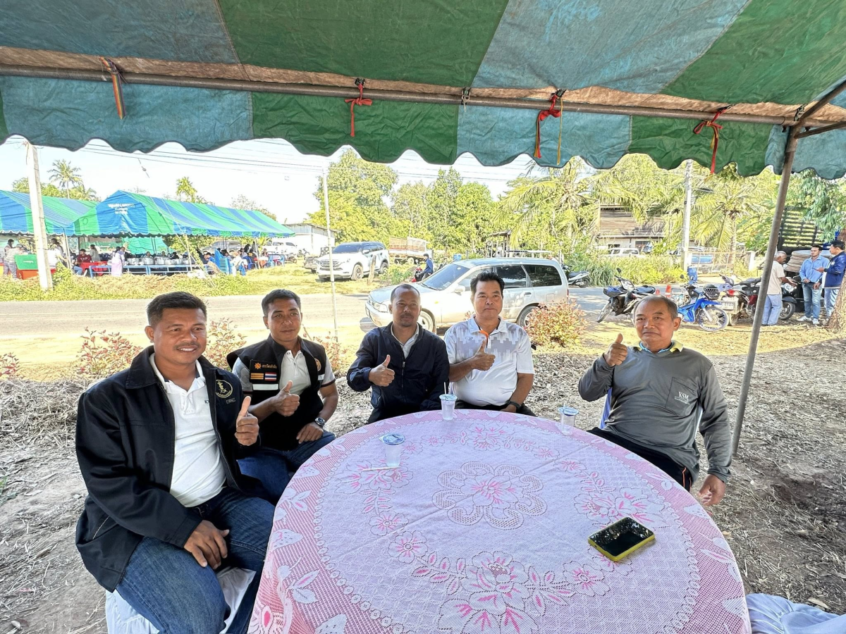 นทร์สง่า นายกเทศมนตรีตำบลไทรโยง-ไชยวาล พร้อมด้วยคณะผู้บริหาร สมาชิกสภาเทศบาล ปลัดเทศบาล หัวหน้าส่วนราชการ ร่วมเป็นเจ้าภาพทอดผ้าป่าสามัคคี เพื่อก่อสร้างศาลาประชาคมและหอกระจายข่าว โดยมีนายปริวาส ชัยเลิศ นายอำเภอครบุรี มาเป็นประธานในพิธี ฯ ร่วมกับนายชัยวัฒน์ ชู้กระโทก รองนายกองค์การบริหารส่วนจังหวัดนครราชสีมา