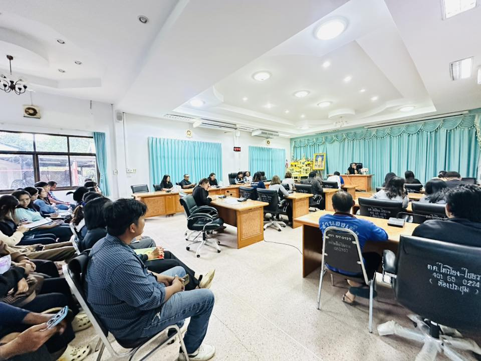 นายสุรัน จันทร์สง่า นายกเทศมนตรีตำบลไทรโยง-ไชยวาล เป็นประธานเปิดการประชุมพนักงานฯ พร้อมกล่าวสวัสดีปีใหม่ โดยมีคณะผู้บริหาร ปลัดเทศบาล รองปลัดเทศบาล หัวหน้าส่วนราชการ พนักงานและเจ้าหน้าที่เทศบาลฯ ทึ่เข้าร่วมประชุมประจำเดือนมกราคม