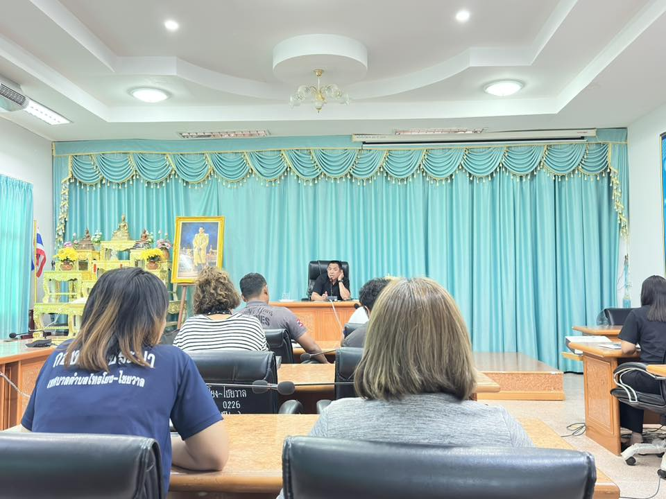 นายสุรัน จันทร์สง่า นายกเทศมนตรีตำบลไทรโยง-ไชยวาล เป็นประธานเปิดการประชุมพนักงานฯ พร้อมกล่าวสวัสดีปีใหม่ โดยมีคณะผู้บริหาร ปลัดเทศบาล รองปลัดเทศบาล หัวหน้าส่วนราชการ พนักงานและเจ้าหน้าที่เทศบาลฯ ทึ่เข้าร่วมประชุมประจำเดือนมกราคม