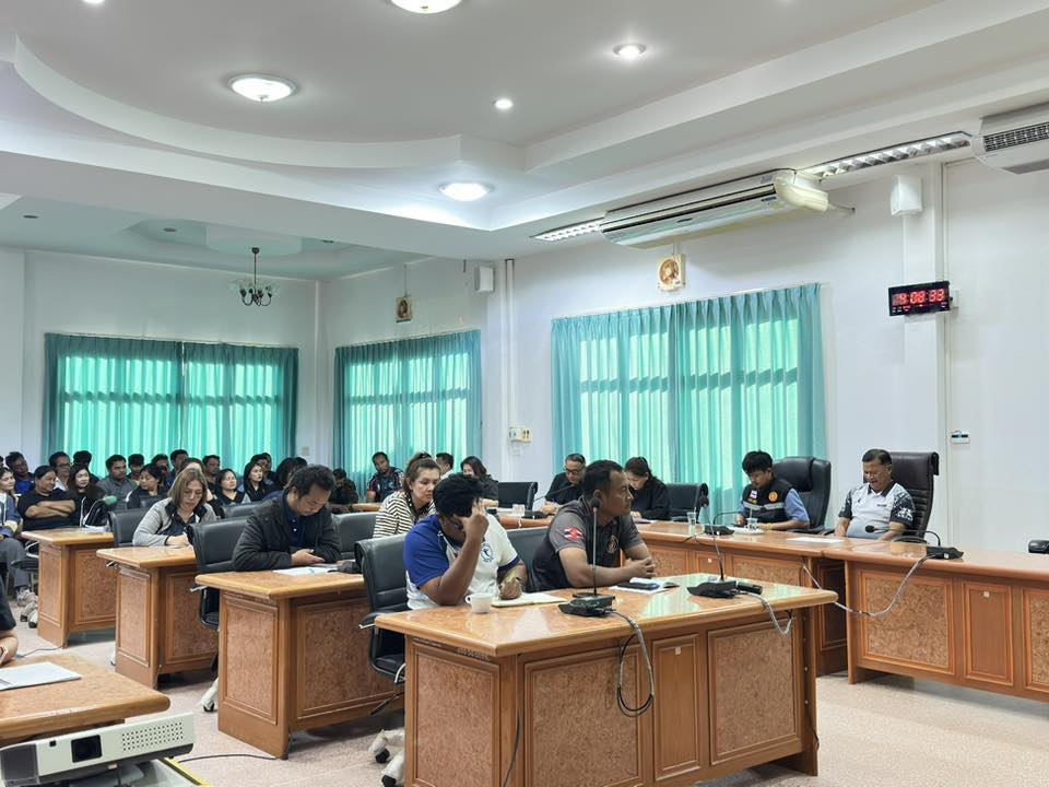 นายสุรัน จันทร์สง่า นายกเทศมนตรีตำบลไทรโยง-ไชยวาล เป็นประธานเปิดการประชุมพนักงานฯ พร้อมกล่าวสวัสดีปีใหม่ โดยมีคณะผู้บริหาร ปลัดเทศบาล รองปลัดเทศบาล หัวหน้าส่วนราชการ พนักงานและเจ้าหน้าที่เทศบาลฯ ทึ่เข้าร่วมประชุมประจำเดือนมกราคม