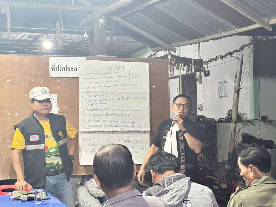 นาย สุรัน จันทร์สง่า นายกเทศมนตรีตำบลไทรโยง-ไชยวาล เป็นประธานในการประชุมประชาคมหมู่บ้านและชุมชน เพื่อการทบทวนแผนพัฒนาท้องถิ่น (พ.ศ.2566-2570) พร้อมทั้งจัดทำแผนพัฒนาท้องถิ่น (พ.ศ.2571-2575) และประชุมเพื่อสร้างความรู้ความเข้าใจให้กับประชาชน เกี่ยวกับหลักและเหตุผลของกระทรวงกำหนดค่าธรรมเนียมและยกเว้นค่าธรรมเนียมเกี่ยวกับสิ่งปฏิกูลและขยะมูลฝอย พ.ศ. 2567 ณ บริเวณที่ทำการผู้ใหญ่บ้านหมู่ที่ 1