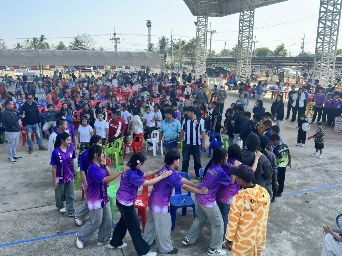 เทศบาลตำบลไทรโยง-ไชยวาล นำโดยนายสุรัน จันทร์สง่า นายกเทศมนตรีตำบลไทรโยง-ไชยวาล พร้อมด้วยคณะผู้บริหาร สมาชิกสภาเทศบาล ปลัดเทศบาล รองปลัดเทศบาล หัวหน้าส่วนราชการ พนักงานและเจ้าหน้าที่เทศบาล ได้จัดงานวันเด็กแห่งชาติ ประจำปี 2569