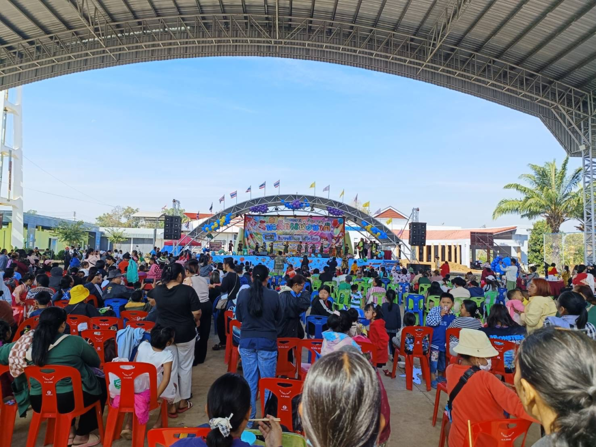 เทศบาลตำบลไทรโยง-ไชยวาล นำโดยนายสุรัน จันทร์สง่า นายกเทศมนตรีตำบลไทรโยง-ไชยวาล พร้อมด้วยคณะผู้บริหาร สมาชิกสภาเทศบาล ปลัดเทศบาล รองปลัดเทศบาล หัวหน้าส่วนราชการ พนักงานและเจ้าหน้าที่เทศบาล ได้จัดงานวันเด็กแห่งชาติ ประจำปี 2569