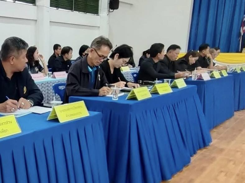 นายสุรัน จันทร์สง่า นายกเทศมนตรีตำบลไทรโยง-ไชยวาล มอบหมายให้นางสาวสุดใจ ศรีระกิ่ง ปลัดเทศบาล ฯ เข้าร่วมประชุมหัวหน้าส่วนราชการ เพื่อรับฟังข้อชี้แจงนโยบายของกระทรวงมหาดไทย กรมการปกครอง นโยบายของผู้ว่าราชการจังหวัดนครราชสีมา