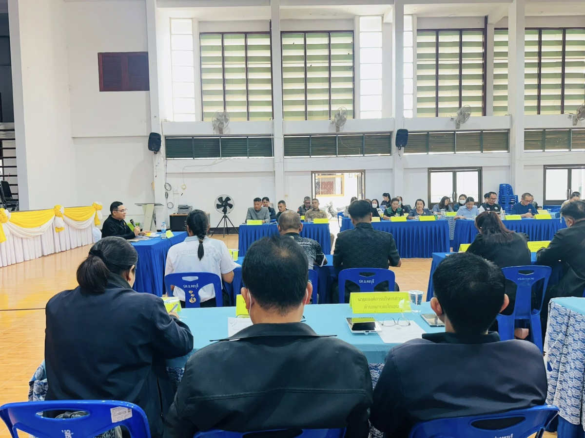 นายสุรัน จันทร์สง่า นายกเทศมนตรีตำบลไทรโยง-ไชยวาล มอบหมายให้นางสาวสุดใจ ศรีระกิ่ง ปลัดเทศบาล ฯ เข้าร่วมประชุมหัวหน้าส่วนราชการ เพื่อรับฟังข้อชี้แจงนโยบายของกระทรวงมหาดไทย กรมการปกครอง นโยบายของผู้ว่าราชการจังหวัดนครราชสีมา