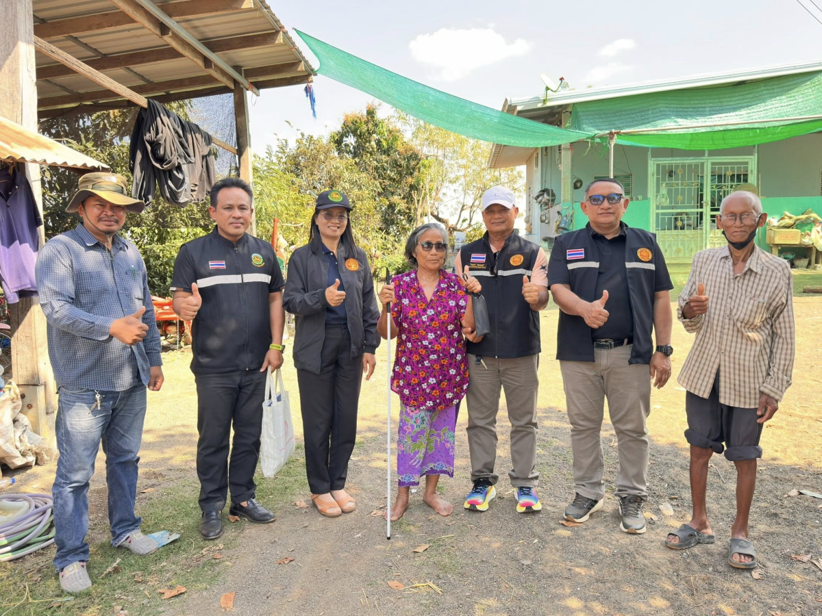 เทศบาลตำบลไทรโยง-ไชยวาล ภายใต้การนำของ นายสุรัน จันทร์สง่า นายกเทศมนตรีตำบลไทรโยง-ไชยวาล มอบหมายให้นายไพฑูรย์ หัสครบุรี รองนายกเทศมนตรีฯ พร้อมด้วยจ่าเอกสมโภชน์ อินทรงรัมย์ รองปลัดเทศบาลฯ นางเรณู นาคหนองหาญ หัวหน้าสำนักปลัดเทศบาลฯ และเจ้าหน้าที่งานสวัสดิการสังคม ร่วมมอบไม้เท้าขาวให้คนพิการทางการเห็นในเขตพื้นที่เทศบาลฯ ที่สมควรได้รับการช่วยเหลือต่อการดำเนินชีวิตประจำวันที่ดียิ่งขึ้น จำนวน 7 ราย