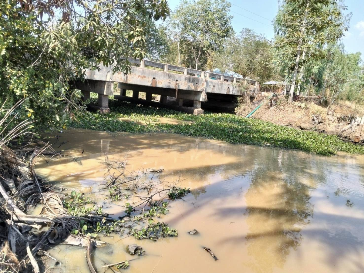 เทศบาลตำบลไทรโยง-ไชยวาล ภายใต้การนำของนายสุรัน จันทร์สง่า นายกเทศมนตรีตำบลไทรโยง-ไชยวาล มอบหมายให้เจ้าหน้าที่กองช่าง เจ้าหน้าที่กองสาธารณสุขฯ และเจ้าหน้าที่งานป้องกันฯ ดำเนินงานตามคำร้องขอความช่วยเหลือของพ่อ แม่ พี่น้อง ประชาชนในเขตพื้นที่เทศบาลฯ