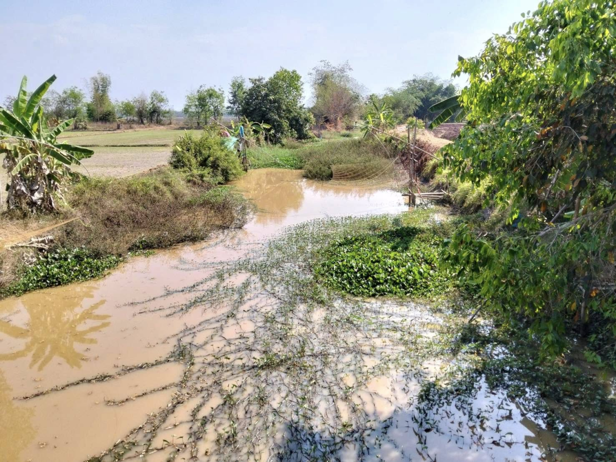 เทศบาลตำบลไทรโยง-ไชยวาล ภายใต้การนำของนายสุรัน จันทร์สง่า นายกเทศมนตรีตำบลไทรโยง-ไชยวาล มอบหมายให้เจ้าหน้าที่กองช่าง เจ้าหน้าที่กองสาธารณสุขฯ และเจ้าหน้าที่งานป้องกันฯ ดำเนินงานตามคำร้องขอความช่วยเหลือของพ่อ แม่ พี่น้อง ประชาชนในเขตพื้นที่เทศบาลฯ