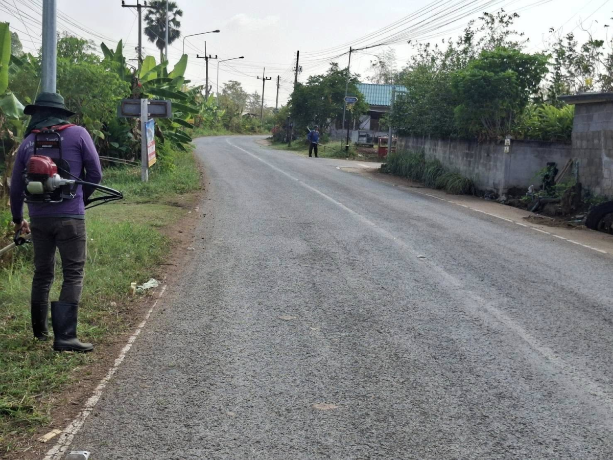 เทศบาลตำบลไทรโยง-ไชยวาล ภายใต้การนำของนายสุรัน จันทร์สง่า นายกเทศมนตรีตำบลไทรโยง-ไชยวาล มอบหมายให้เจ้าหน้าที่กองช่าง เจ้าหน้าที่กองสาธารณสุขฯ และเจ้าหน้าที่งานป้องกันฯ เพื่อดำเนินงานตามภารกิจที่เกี่ยวข้อง พร้อมทั้งดำเนินงานตามคำร้องขอความช่วยเหลือของพ่อ แม่ พี่น้อง ประชาชนในเขตพื้นที่เทศบาลฯ