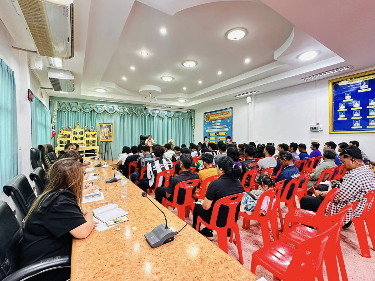 นายสุรัน จันทร์สง่า นายกเทศมนตรีตำบลไทรโยง-ไชยวาล เป็นประธานเปิดการประชุมพนักงานฯ โดยมีคณะผู้บริหาร ปลัดเทศบาล รองปลัดเทศบาล หัวหน้าส่วนราชการ พนักงานและเจ้าหน้าที่เทศบาลฯ ที่เข้าร่วมประชุมประจำเดือนมีนาคม