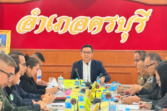 นายสุรัน จันทร์สง่า นายกเทศมนตรีตำบลไทรโยง-ไชยวาล พร้อมด้วยนางสาวสุดใจ ศรีระกิ่ง ปลัดเทศบาลฯ เข้าร่วมประชุมหัวหน้าส่วนราชการ เพื่อรับฟังข้อชี้แจงนโยบายของกระทรวงมหาดไทย กรมการปกครอง นโยบายของผู้ว่าราชการจังหวัดนครราชสีมา และข้อราชการอื่นๆ ที่เกี่ยวข้อง ประจำเดือนมกราคม 2569
