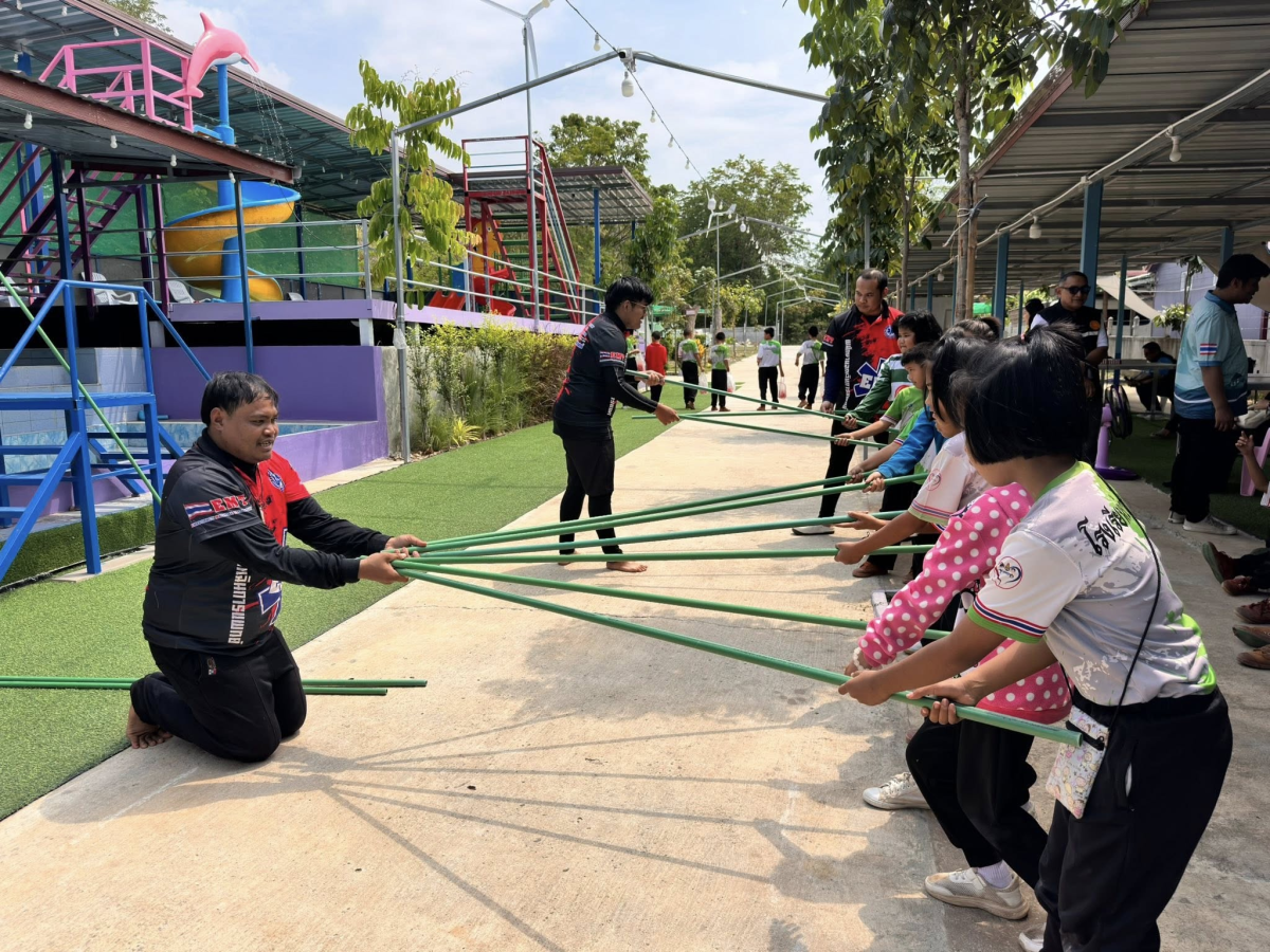 เทศบาลตำบลไทรโยง-ไชยวาล ได้จัดทำโครงการสร้างวัคซีนป้องกันเด็กจมน้ำ ประจำปีงบประมาณ 2569 ให้กับเด็กนักเรียนโรงเรียนบ้านไชยวาลและโรงเรียนบ้านดอนแสนสุข เพื่อเป็นการให้ความรู้และฝึกทักษะการช่วยเหลือตนเอง และช่วยเหลือผู้อื่นเมื่อประสบเหตุจากการจมน้ำได้อย่างถูกต้องและทันท่วงที