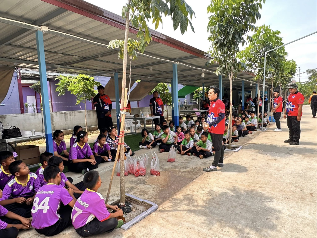 เทศบาลตำบลไทรโยง-ไชยวาล ได้จัดทำโครงการสร้างวัคซีนป้องกันเด็กจมน้ำ ประจำปีงบประมาณ 2569 ให้กับเด็กนักเรียนโรงเรียนบ้านไชยวาลและโรงเรียนบ้านดอนแสนสุข เพื่อเป็นการให้ความรู้และฝึกทักษะการช่วยเหลือตนเอง และช่วยเหลือผู้อื่นเมื่อประสบเหตุจากการจมน้ำได้อย่างถูกต้องและทันท่วงที