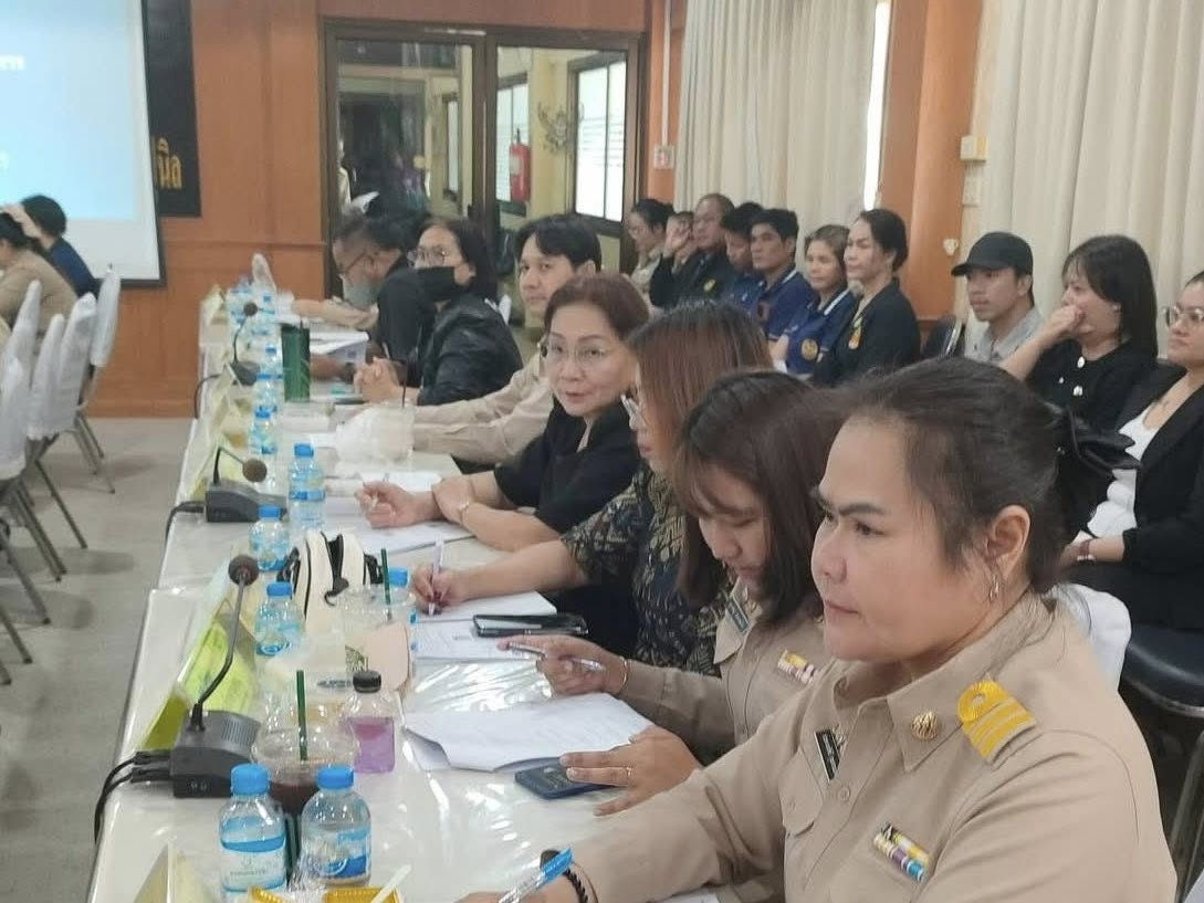นายสุรัน จันทร์สง่า นายกเทศมนตรีตำบลไทรโยง-ไชยวาล พร้อมด้วยนางสาวสุดใจ ศรีระกิ่ง ปลัดเทศบาลฯ เข้าร่วมประชุมประจำเดือนหัวหน้าส่วนราชการ ครั้งที่ 4/2569 ประจำเดือนเมษายน 2569